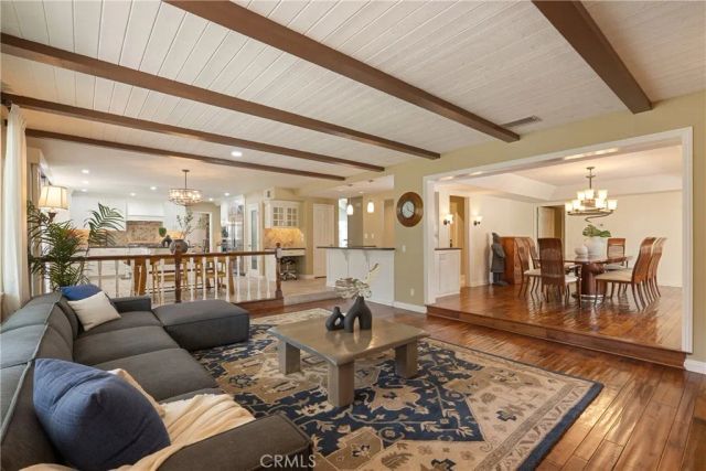 18998 Buckskin, Yorba Linda, CA 92886