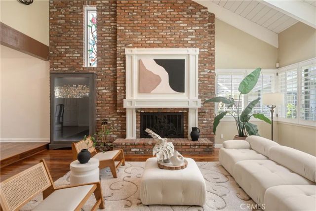 18998 Buckskin, Yorba Linda, CA 92886