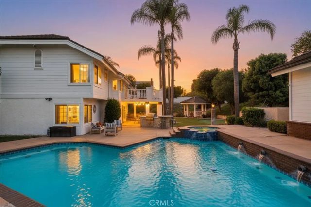 18998 Buckskin, Yorba Linda, CA 92886