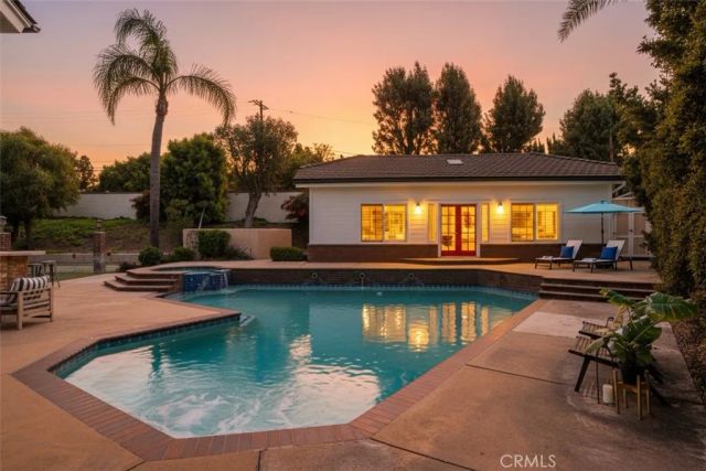 18998 Buckskin, Yorba Linda, CA 92886