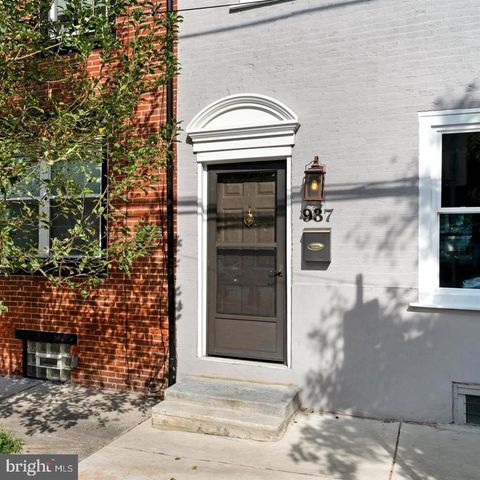 937 N AMERICAN ST, Philadelphia, PA 19123