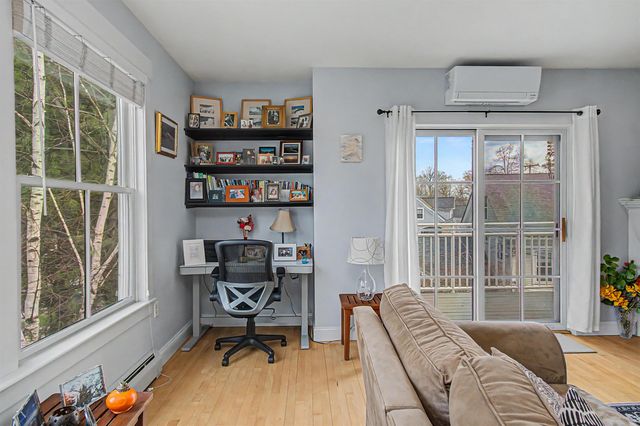 162 S Main St Apt 3D, Stowe, VT 05672