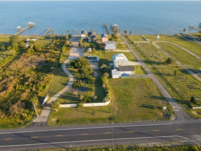 230 22nd Street, Dickinson, TX 77539