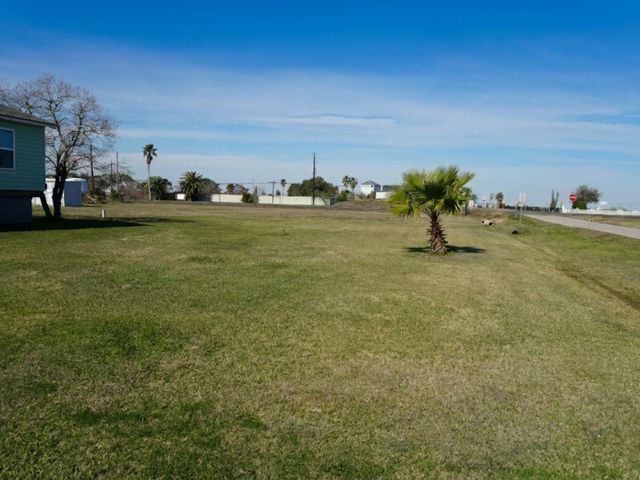 230 22nd Street, Dickinson, TX 77539