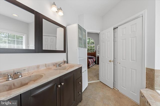 14855 LEE HWY, Gainesville, VA 20155