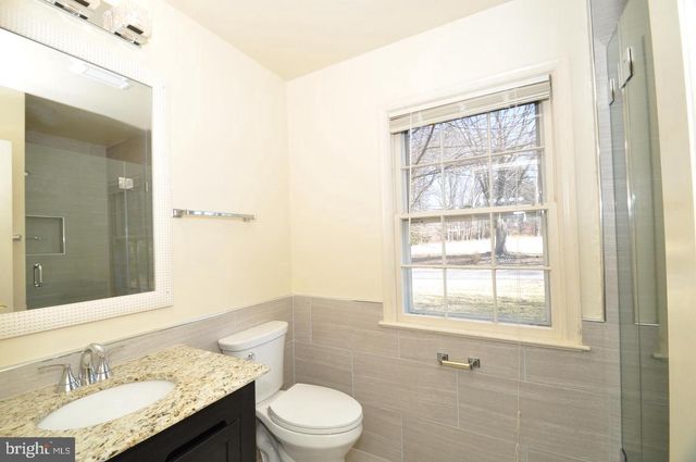 11132 LUXMANOR RD, North Bethesda, MD 20852