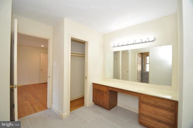 11132 LUXMANOR RD, North Bethesda, MD 20852