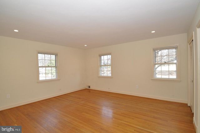 11132 LUXMANOR RD, North Bethesda, MD 20852