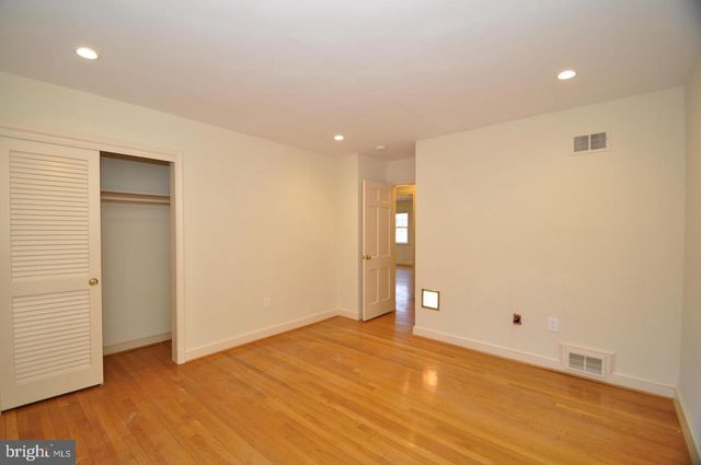 11132 LUXMANOR RD, North Bethesda, MD 20852