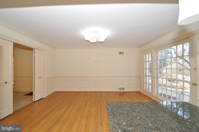11132 LUXMANOR RD, North Bethesda, MD 20852