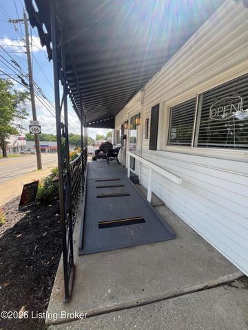 115 N 1st Ave, La Grange, KY 40031