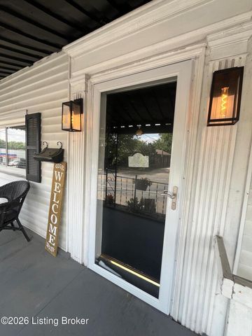 115 N 1st Ave, La Grange, KY 40031
