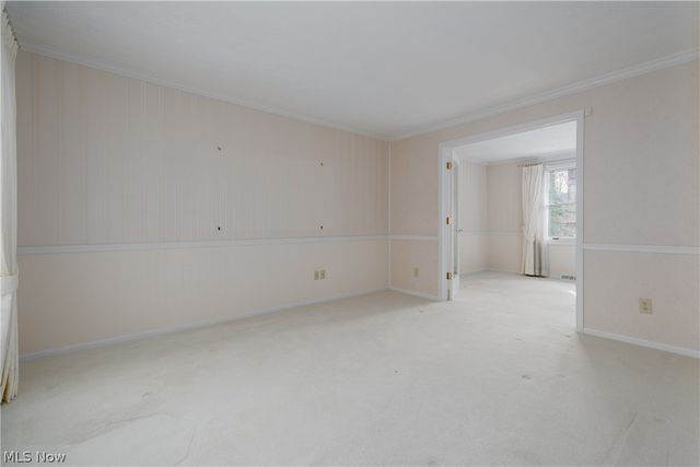 407 Eastbury Avenue NE, North Canton, OH 44720