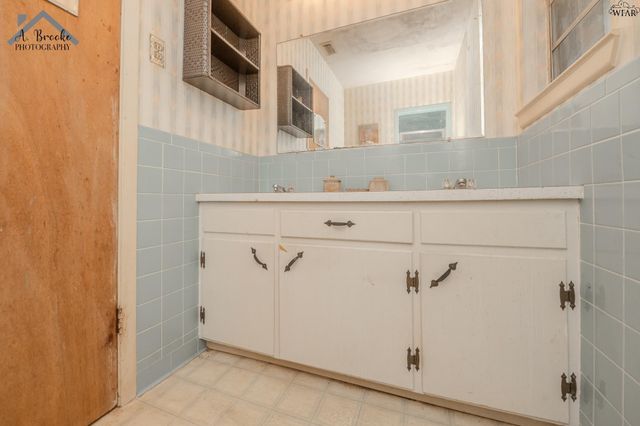 531 HOMESTEAD LANE, Wichita Falls, TX 76305