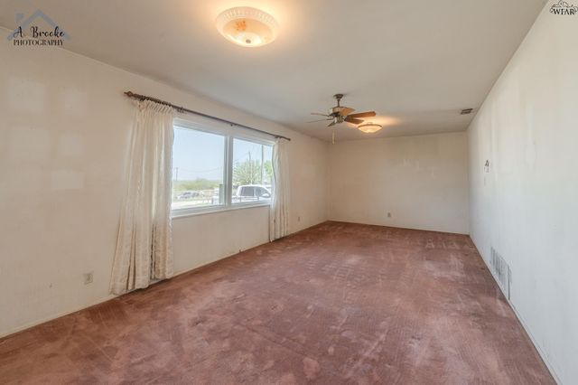 531 HOMESTEAD LANE, Wichita Falls, TX 76305