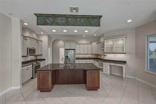 1814 SANDHILL LANE, Winter Haven, FL 33884