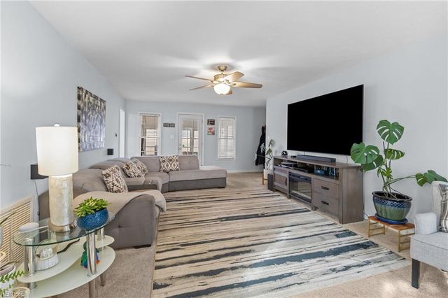 204 Harlan DR, Yorktown, VA 23692