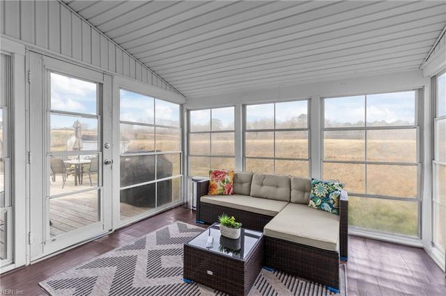 204 Harlan DR, Yorktown, VA 23692