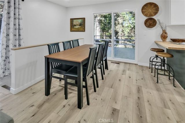 377 Hillside, Lake Arrowhead, CA 92352