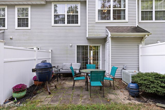 104 Prosperity Court, Toms River, NJ 08755