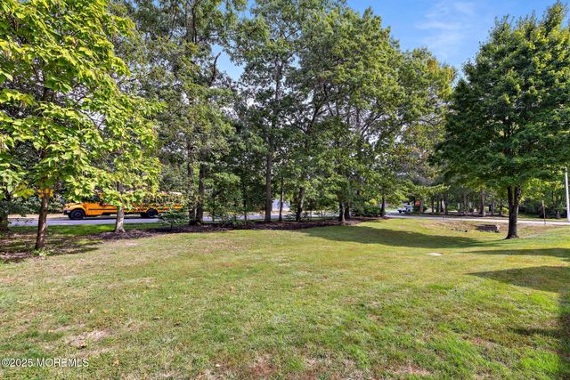 104 Prosperity Court, Toms River, NJ 08755