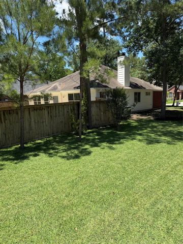 47 Hidden Meadow Drive, The Woodlands, TX 77382