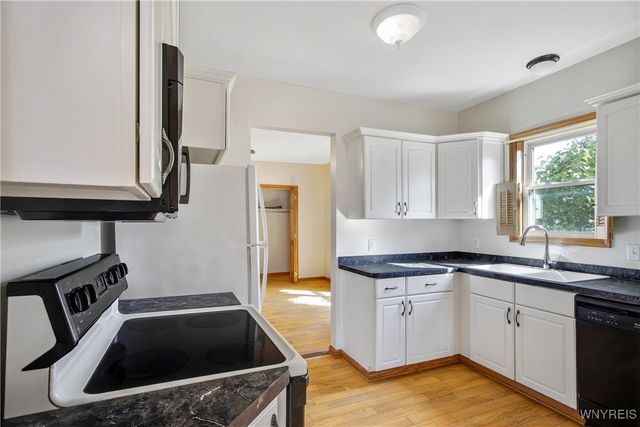 2454 Niagara Road, Wheatfield, NY 14304