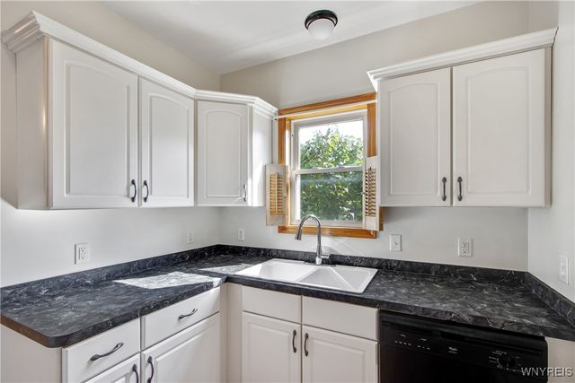 2454 Niagara Road, Wheatfield, NY 14304