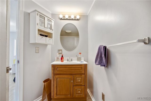 2454 Niagara Road, Wheatfield, NY 14304