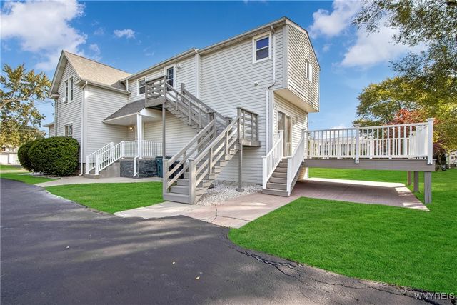 2454 Niagara Road, Wheatfield, NY 14304