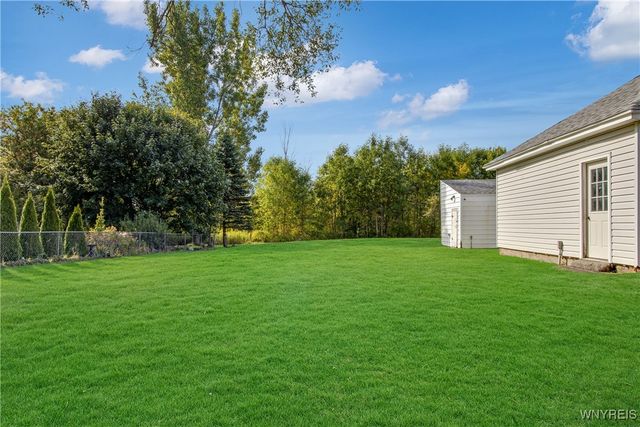 2454 Niagara Road, Wheatfield, NY 14304