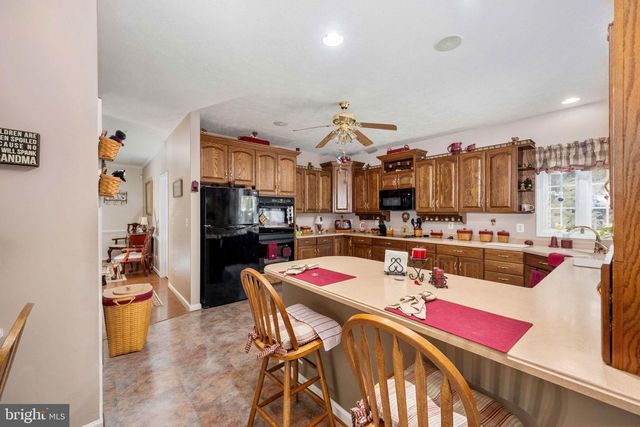 32236 DEEP MEADOW LN, Locust Grove, VA 22508