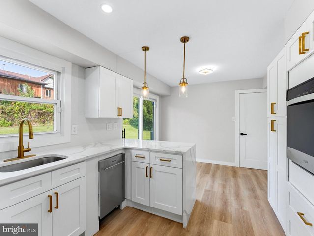 278 TIFFANY LN, Willingboro, NJ 08046