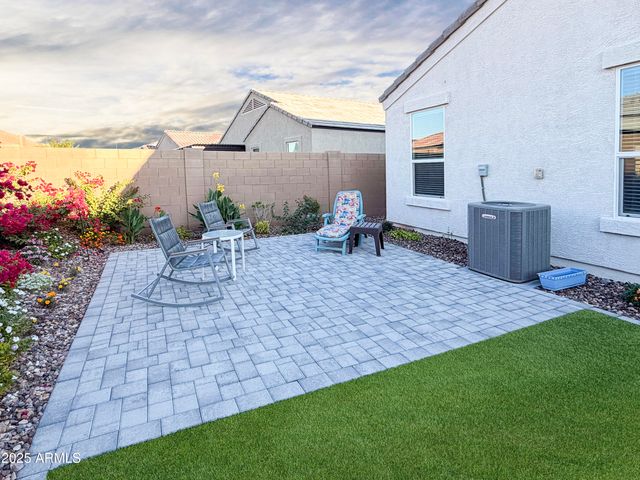 8442 W MILLERTON Way, Florence, AZ 85132