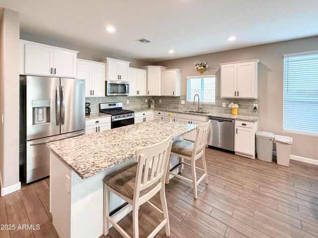 8442 W MILLERTON Way, Florence, AZ 85132