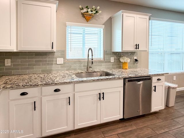 8442 W MILLERTON Way, Florence, AZ 85132