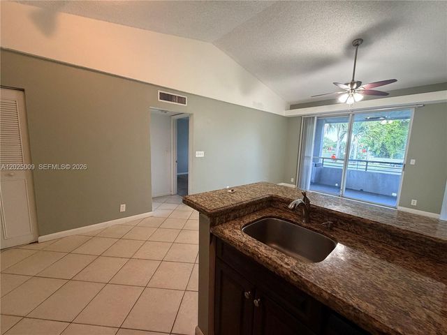 951 Lyons Road 6206, Coconut Creek, FL 33063
