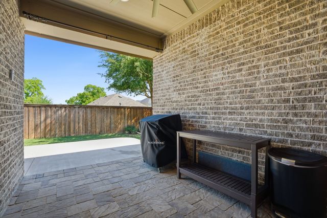 317 Mossy Rock Drive, Mckinney, TX 75071