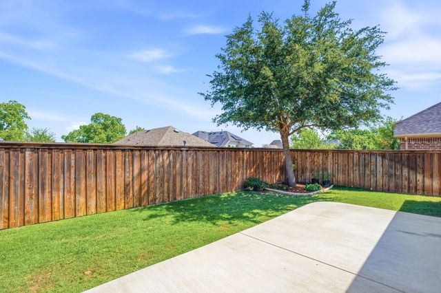 317 Mossy Rock Drive, Mckinney, TX 75071
