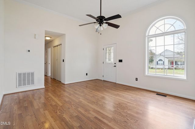 2844 Glastonbury Road, Apex, NC 27539