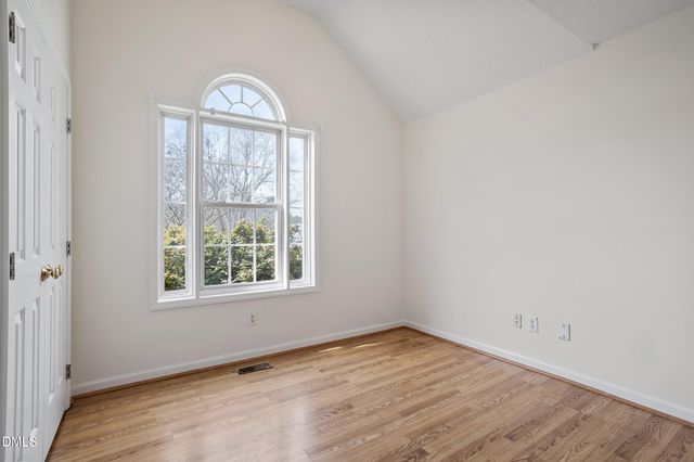 2844 Glastonbury Road, Apex, NC 27539