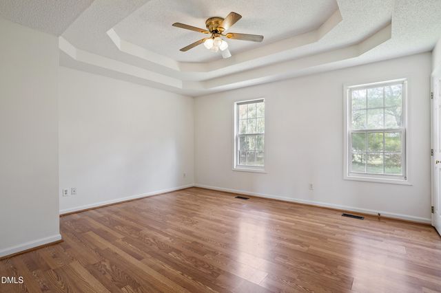 2844 Glastonbury Road, Apex, NC 27539