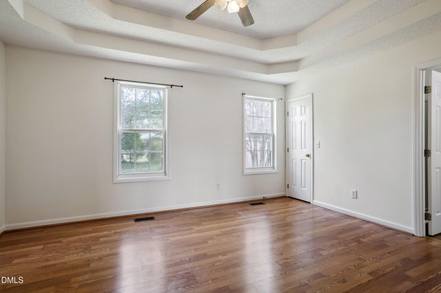 2844 Glastonbury Road, Apex, NC 27539