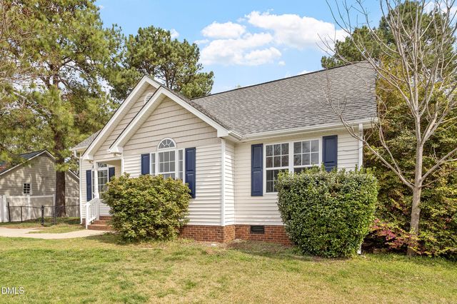 2844 Glastonbury Road, Apex, NC 27539
