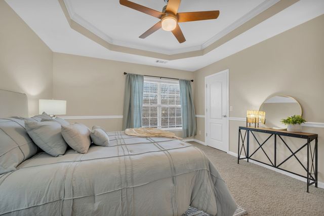 1034 Ridglea Drive, Burns, TN 37029