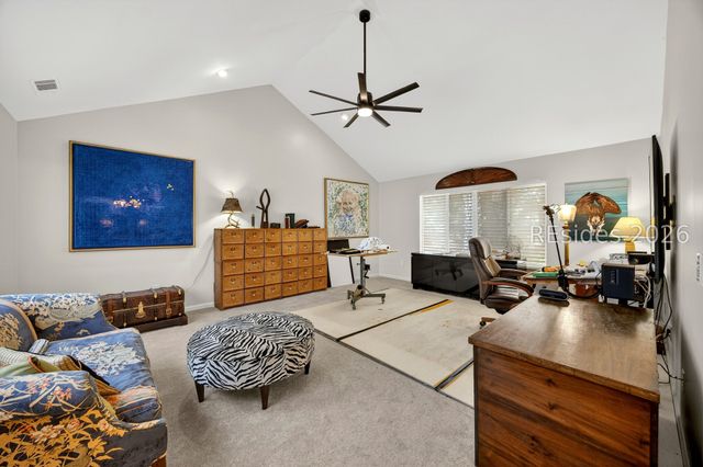 8 Hickory Knoll Pl, Hilton Head Island, SC 29926