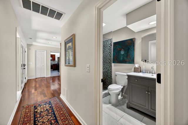 8 Hickory Knoll Pl, Hilton Head Island, SC 29926