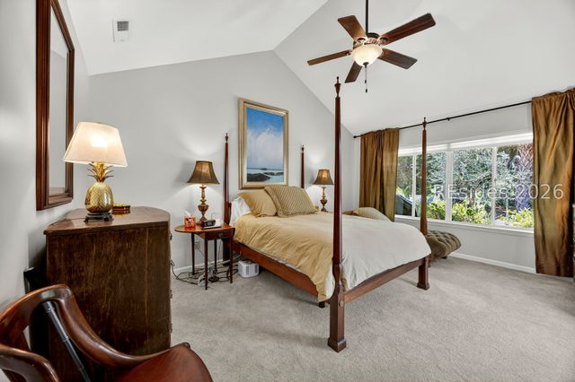 8 Hickory Knoll Pl, Hilton Head Island, SC 29926