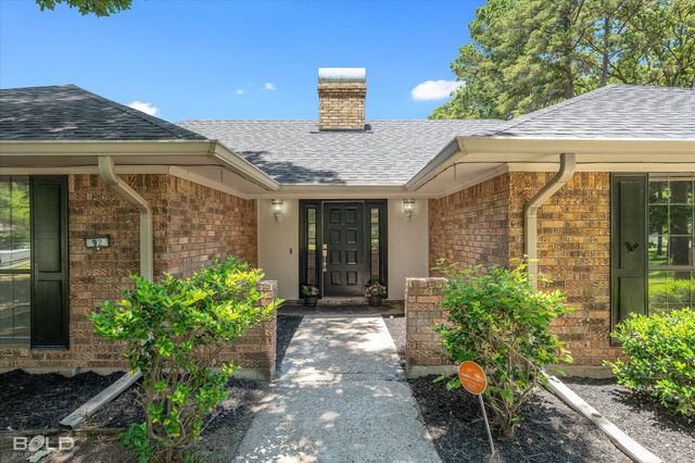 92 S Meadow Lane, Haughton, LA 71037