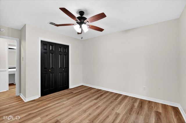 92 S Meadow Lane, Haughton, LA 71037